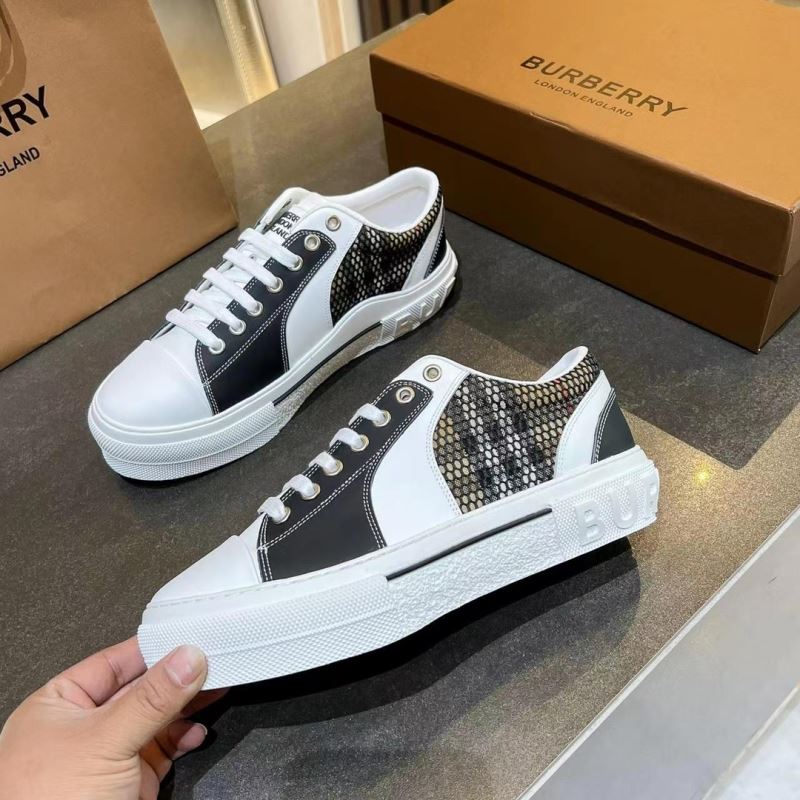 Burberry Low Shoes